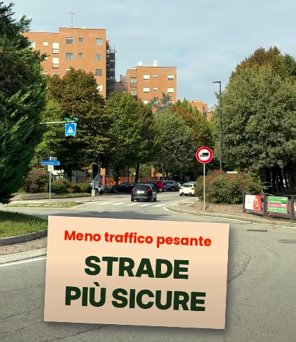 Stop ai camion in via Morandi traffico deviato