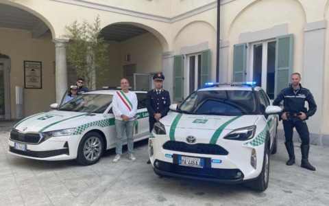 Benedizione per i due nuovi mezzi della Polizia Locale (e ringraziamento al Corpo)