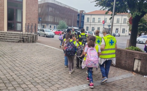 Riparte il Pedibus: un’associazione, 40 bambini e due linee