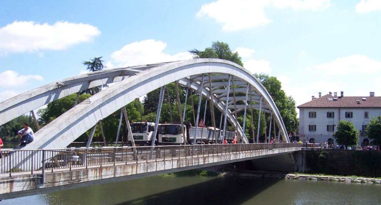 Ponte sull’Adda: terminati i lavori in anticipo, tolto il senso unico alternato.