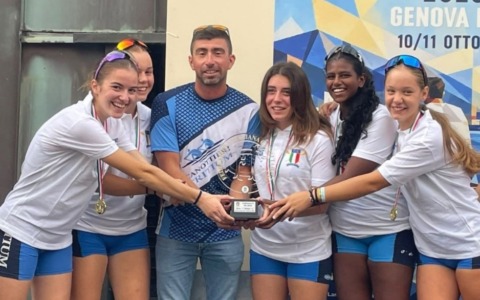 La Canottieri Tritium sorride due volte: premiata dalla Fondazione costruiamo il futuro e vincitrice, con le ragazze, del titolo italiano Under 17