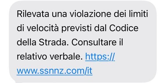 Sms truffa su false multe per eccesso di velocità: “Non cliccate sul link”